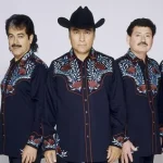 La Banda Del Carro Rojo
    
    
    
    
    
        
        
            Los Tigres del Norte