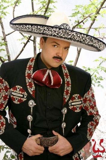 Prometiste
    
    
    
    
    
        
        
            Pepe Aguilar