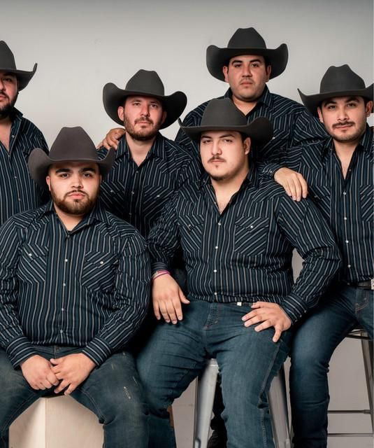 Ya Pedo Quién Sabe (part. Christian Nodal)
    
    
    
    
    
        
        
            Grupo Frontera